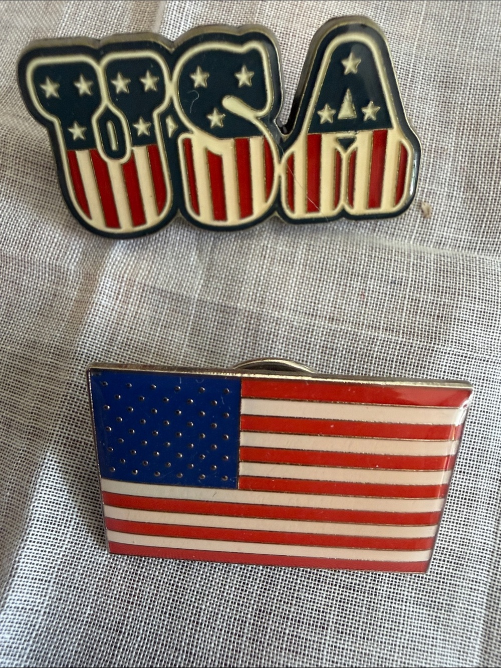 USA Flag Enamel Lapel Pin - Red, White & Blue